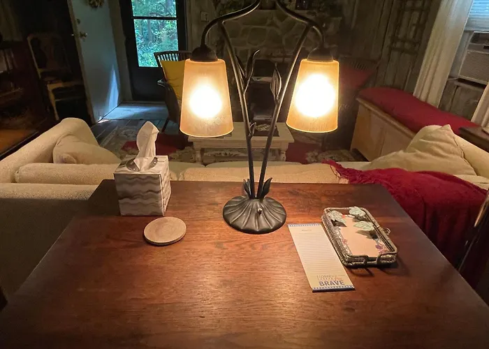 Mary'S Place - Studio Surrounded By Nature But Close To High Point
