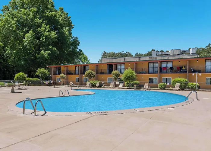 Econo Lodge High Point - Archdale